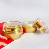 کرم ترمیم کننده و روشن کننده حلزون بیوآکوا