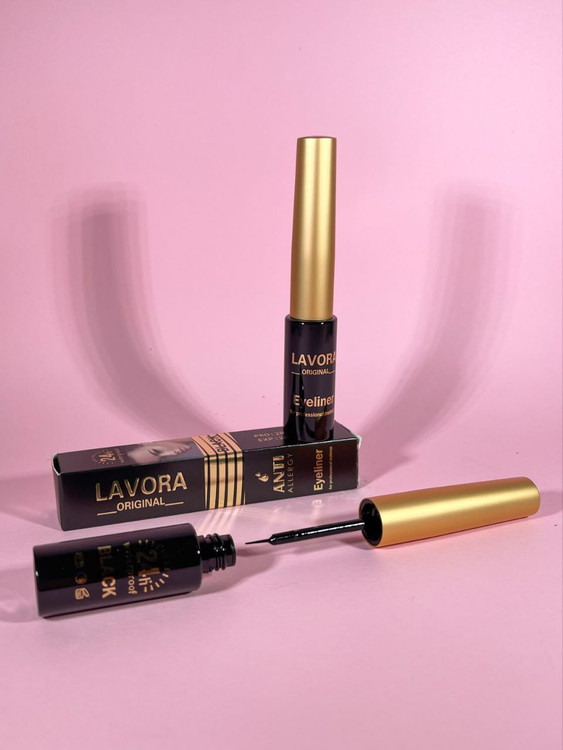 خط چشم لاورا مویی و ماژیکی