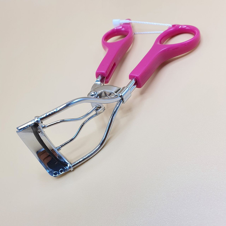 فرموژه دسته صورتی نخ دار