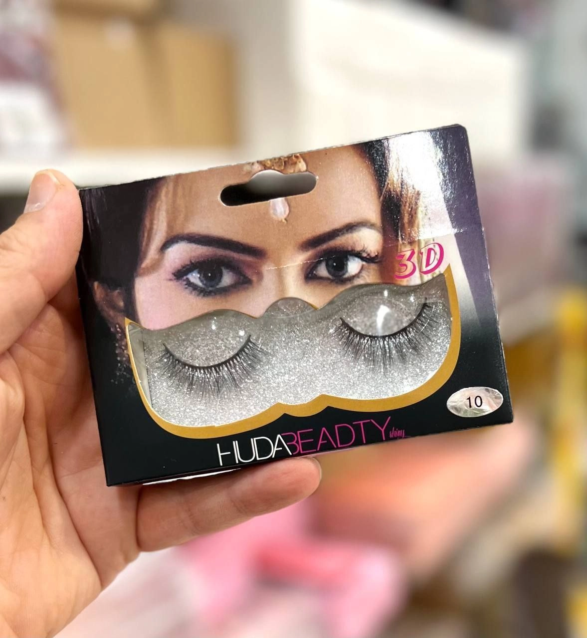 مژه سه بعدی 3D هدبیوتی HUDA BEAUTY