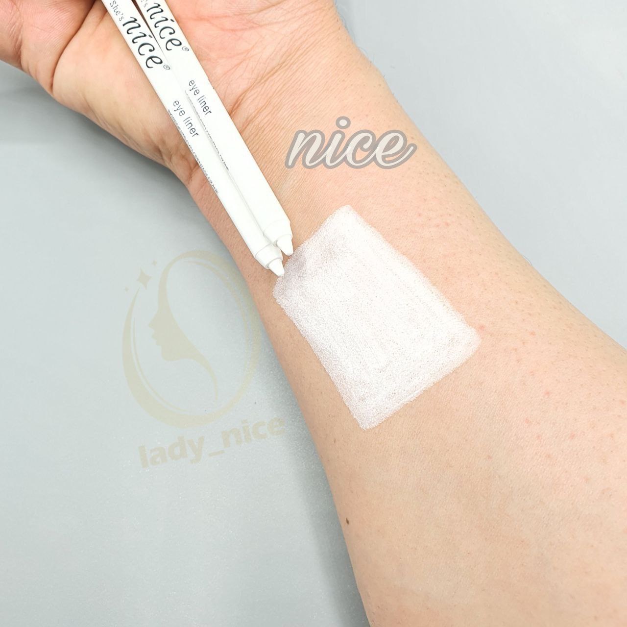 مداد شمعی سفید نایس NICE