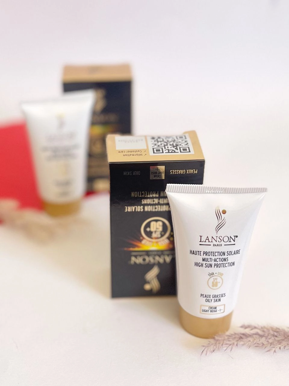 ضد آفتاب کرم پودری لانسون