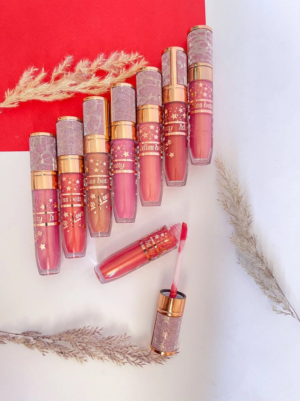 رژلب مایع شاین دار میس بتی