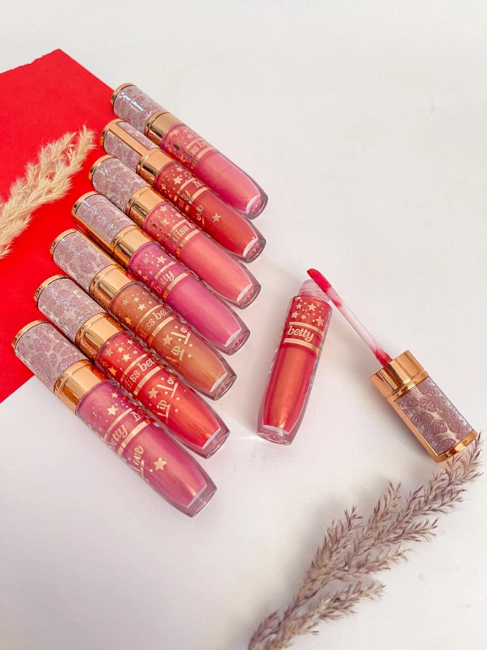 رژلب مایع شاین دار میس بتی