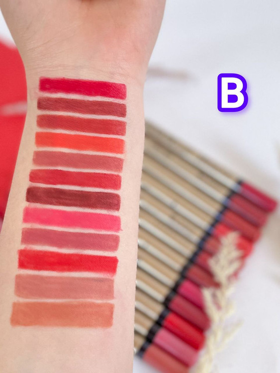 رژلب مدادی بدون تراش دووسه