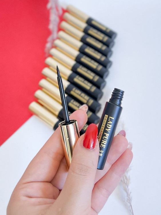 خط چشم ماژیکی لیدی پور