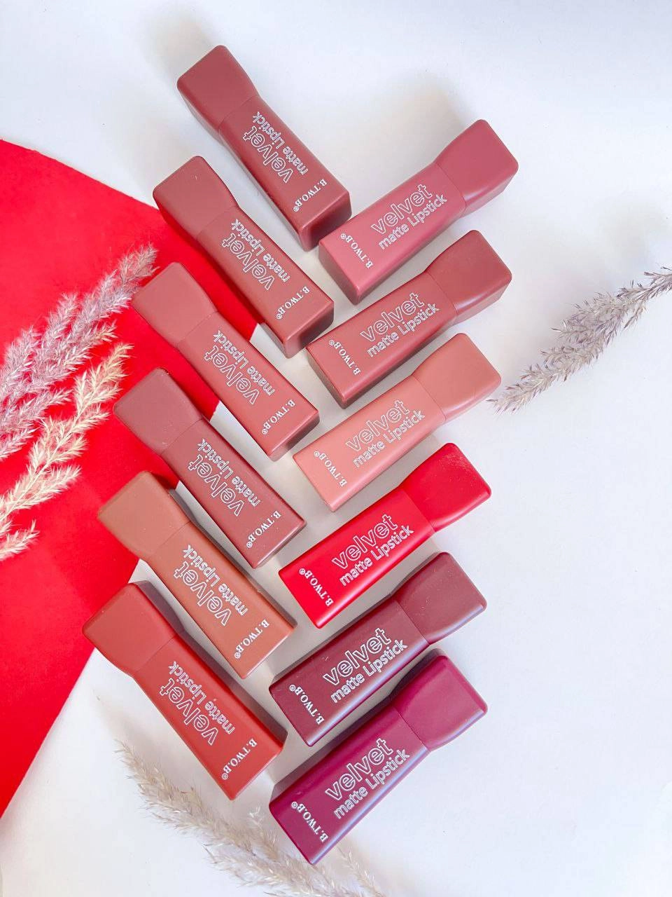 رژلب جامد ویولت