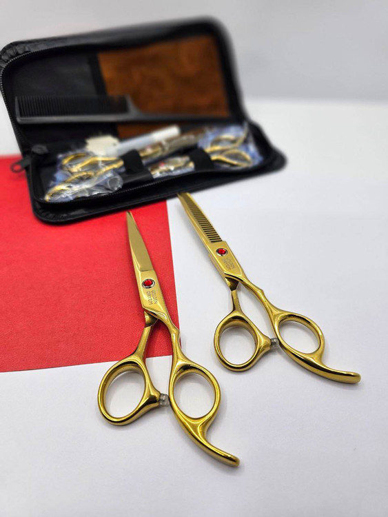 ست قیچی حرفه ای و فوقالعاده با کیفیت کوتاهی مو