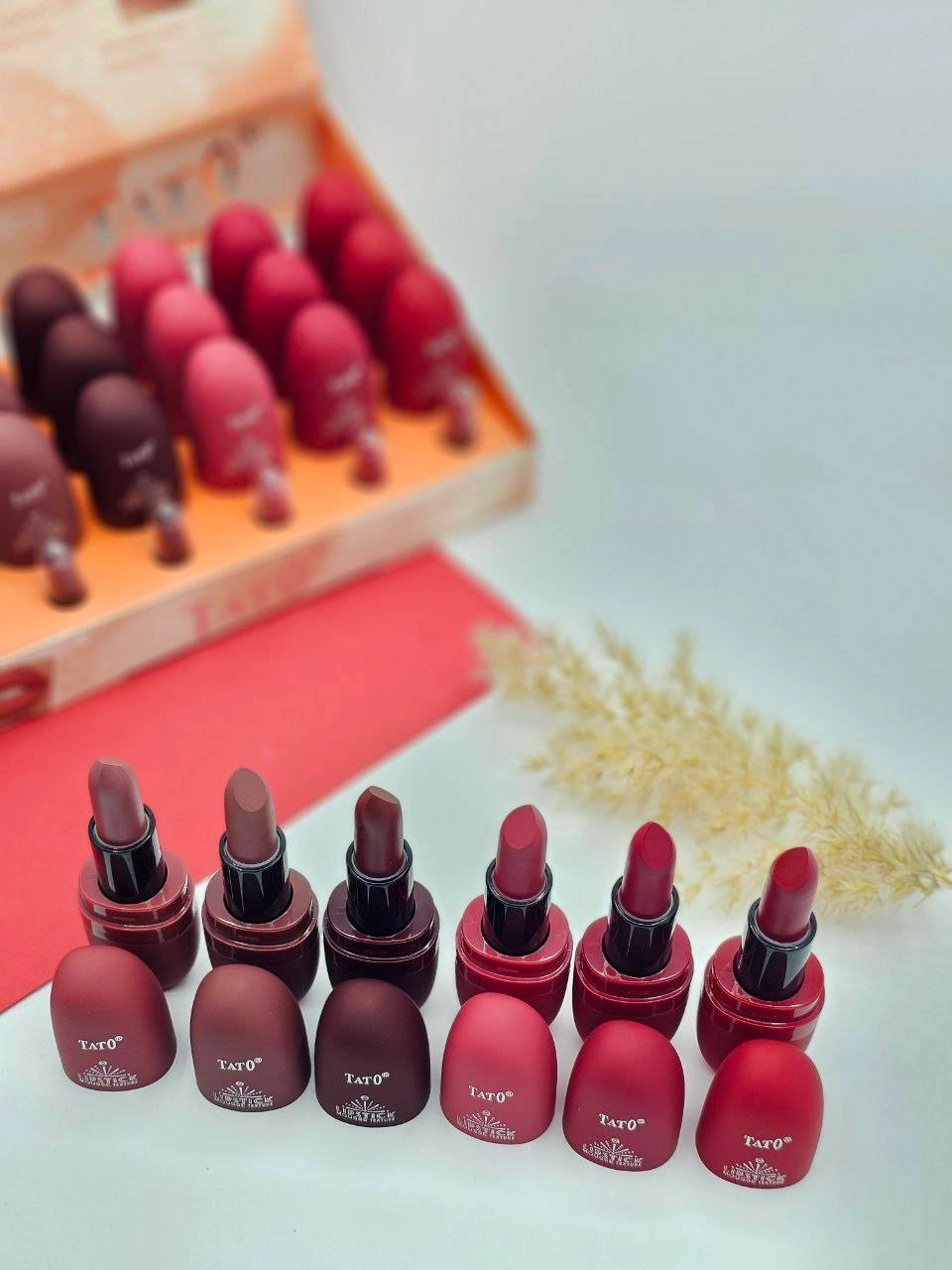 رژلب جامد برند تاتو سری B