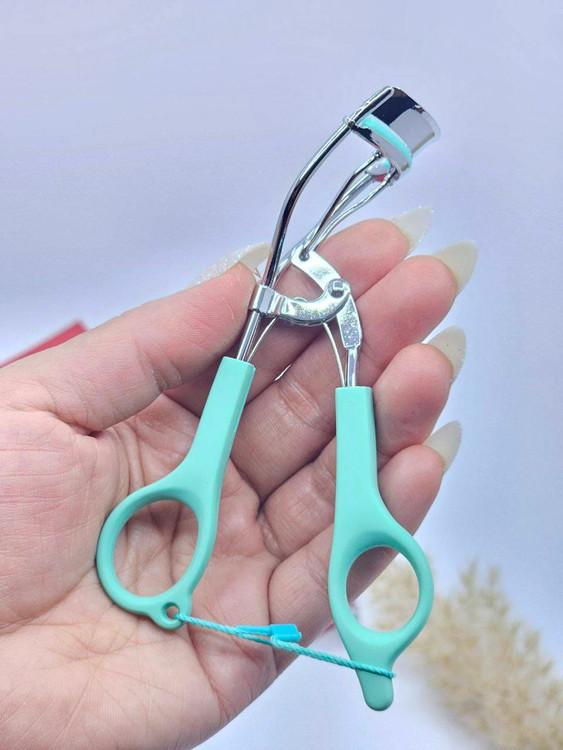 فرمژه دسته مخملی نخ دار بند دار