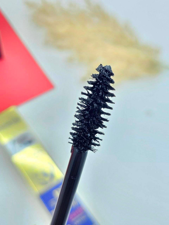 ریمل پوکه طلایی و برس چرخشی پرنسس لیدی