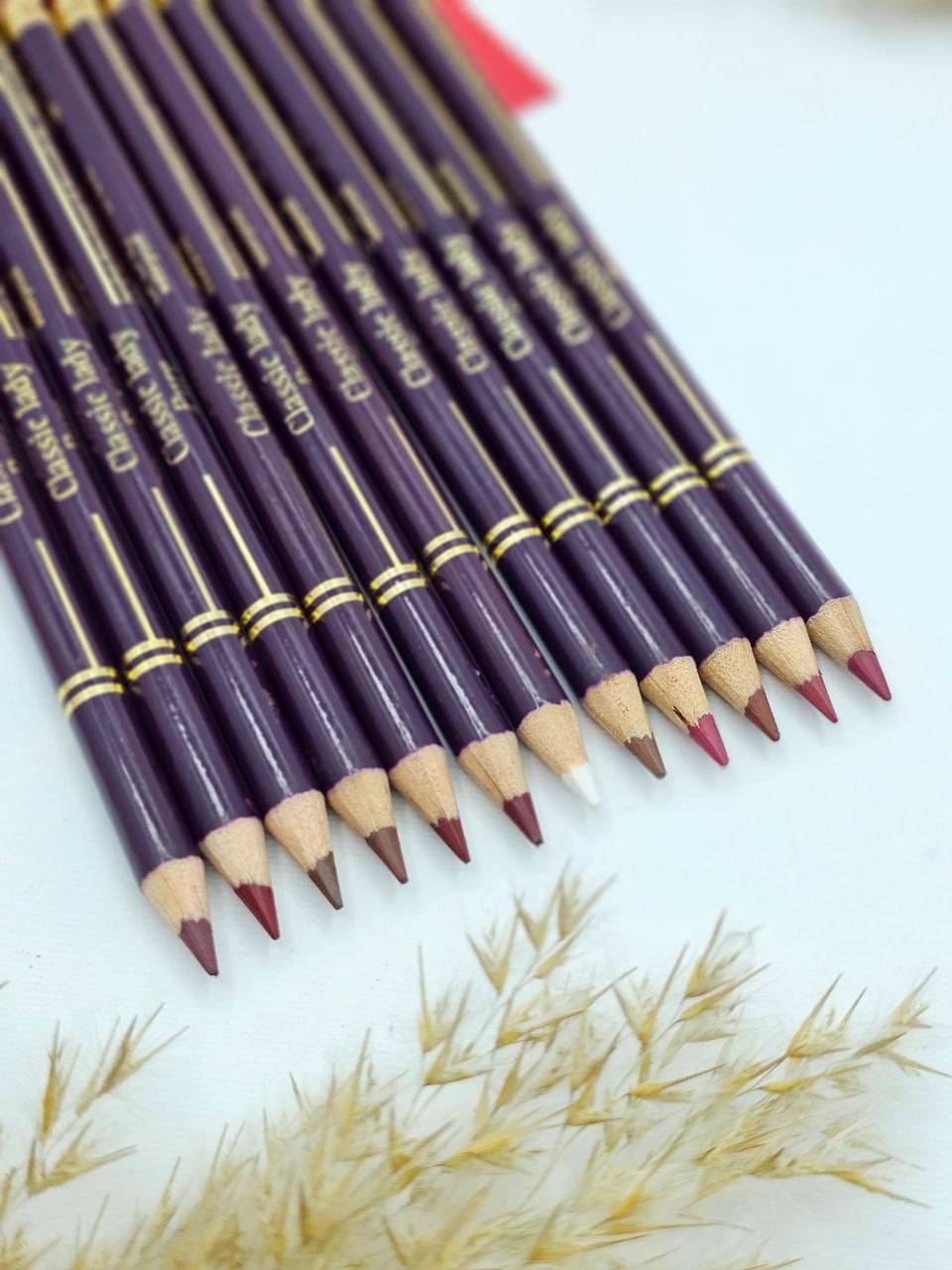 خط لب با کیفیت سایز بزرگ لیدی پور سری B