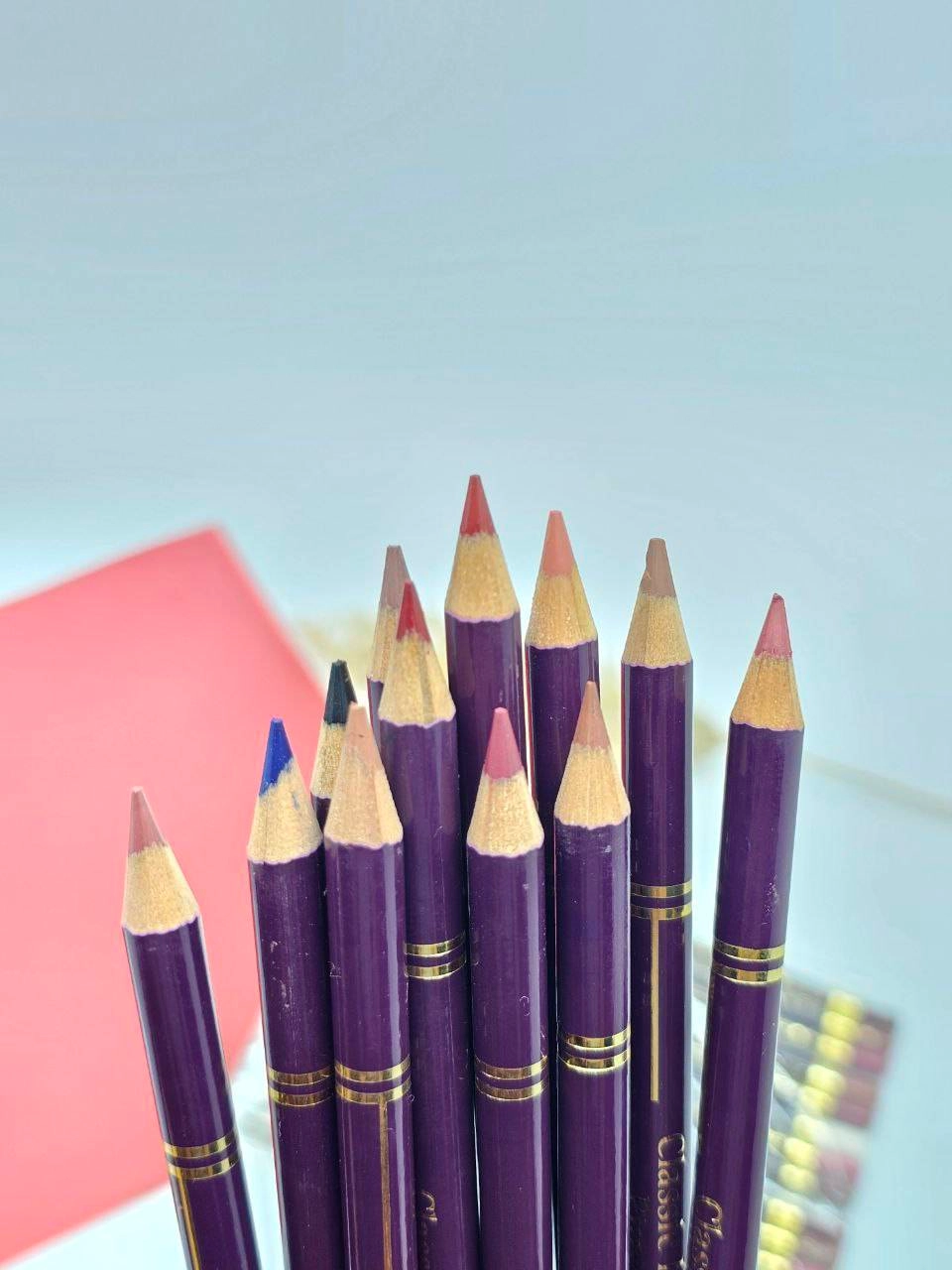 خط لب با کیفیت سایز بزرگ لیدی پور سری A