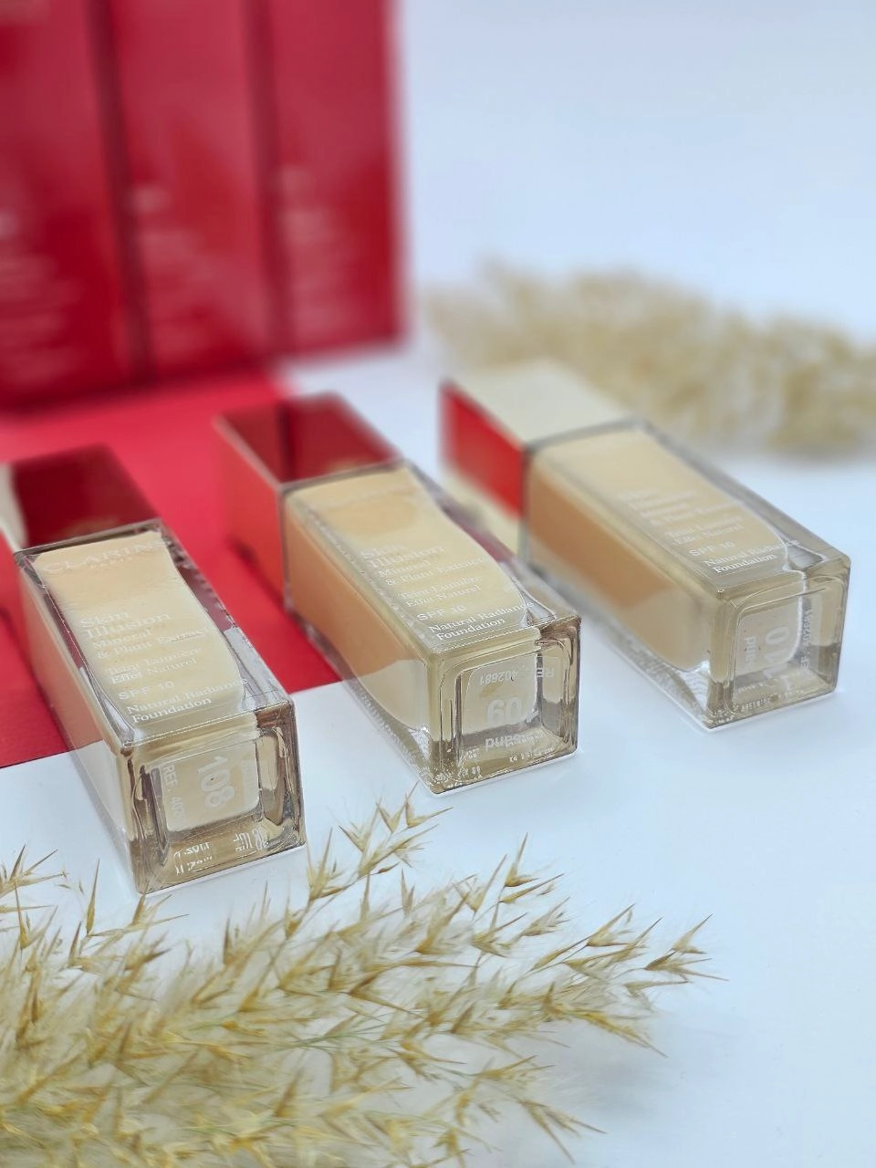 کرم پودر و کرم گریم فوقالعاده کلارنس