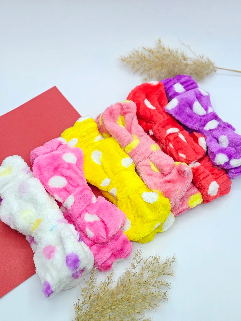 هدبند های مخملی خال خالی