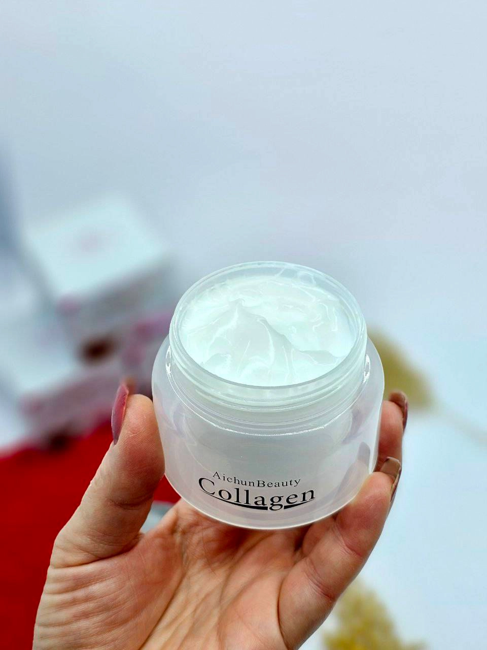 کرم کلاژن ساز پوست کاسه ای حلزون