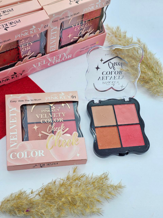 پالت روژگونه چهار رنگ پینک