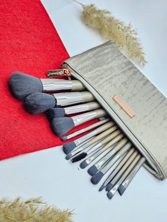 ست براش آرایشی 15 تیکه