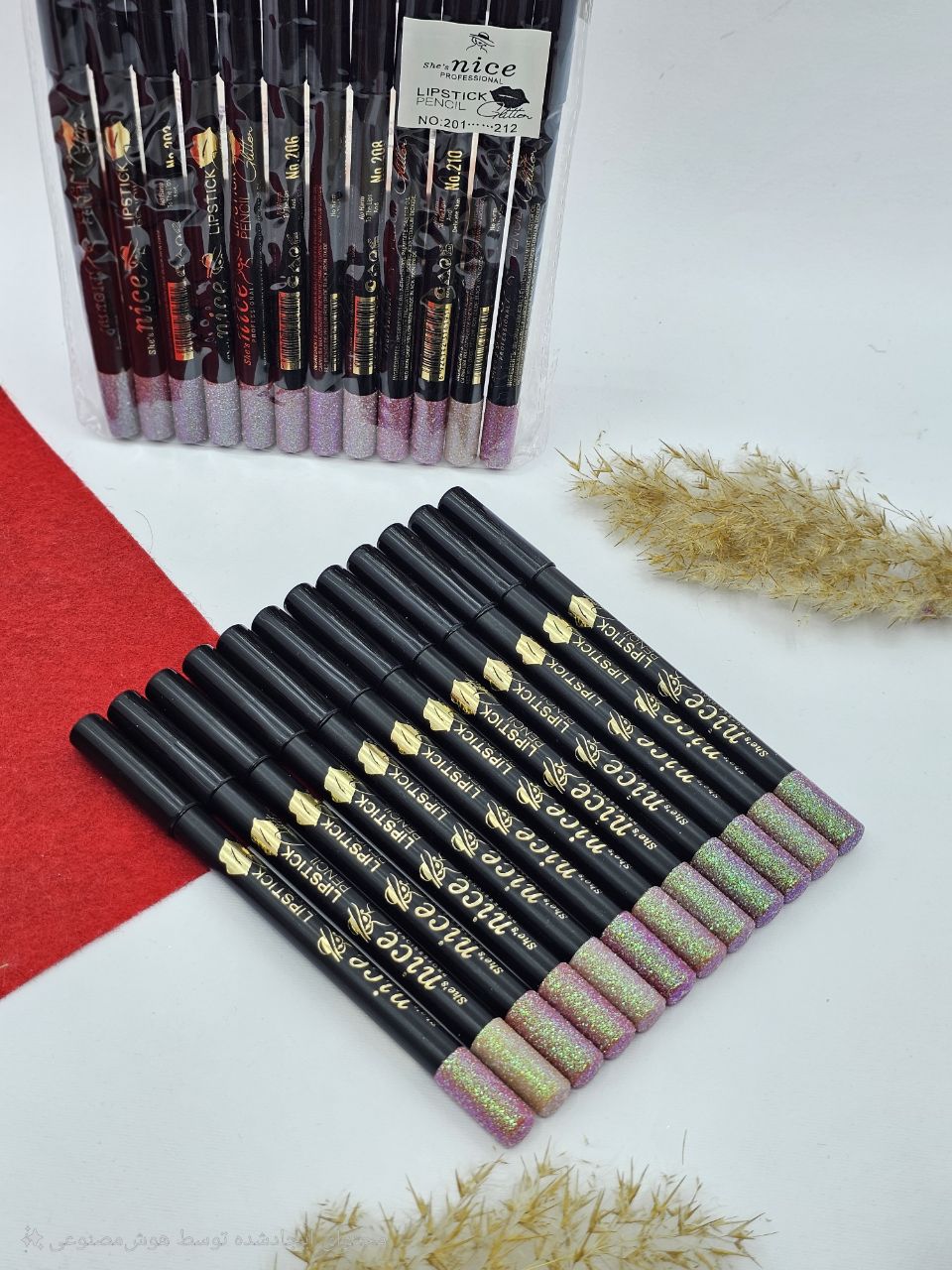 رژلب مدادی شاین دار نایس