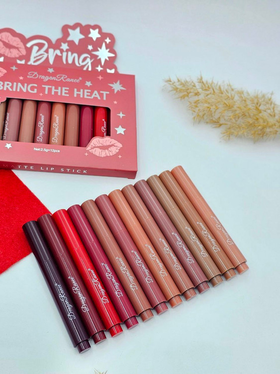 رژلب خیس یا لیپ پلایمر دراگون