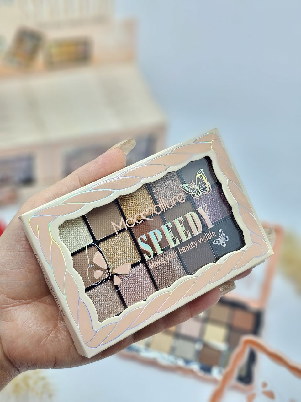 پالت سایه چشم و مات و مخملی 15رنگ