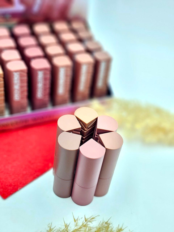 رژلب جامد مات رومانتیک