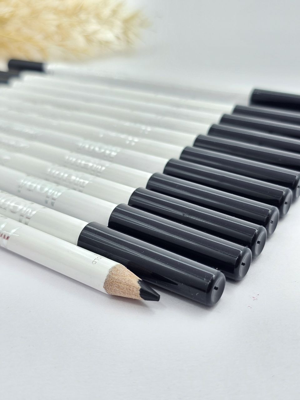 مداد مشکی اصلی برند مُدا