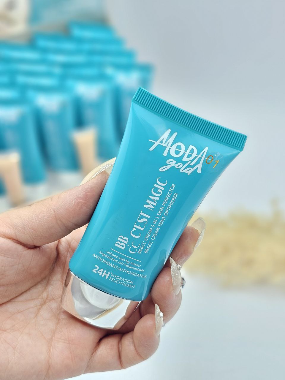 کرم پودر تیوپی اورجینال مددا