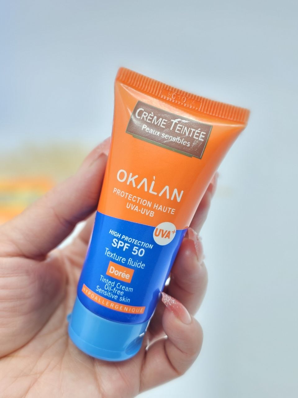 ضد آفتاب کرم پودری محبوب اووکالان