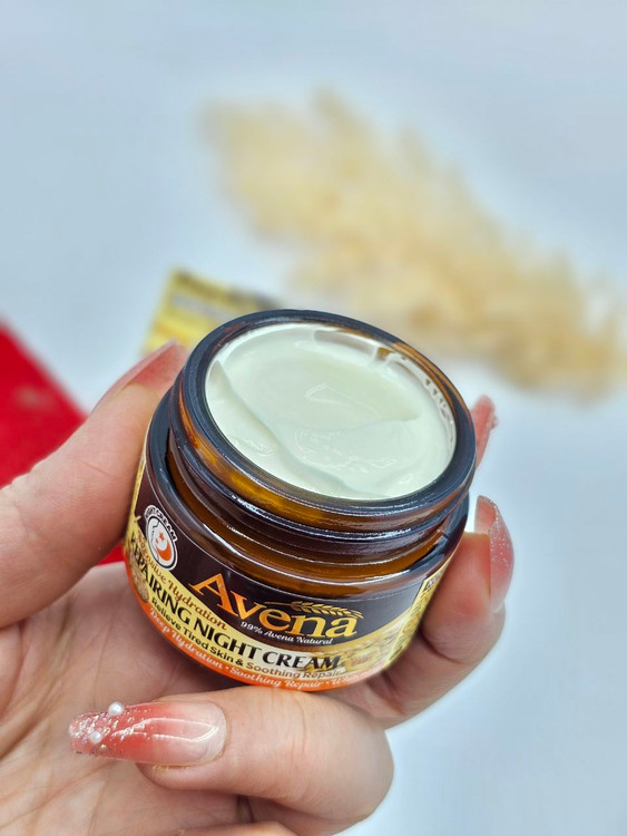 کرم شب ترمیم کننده آوینا