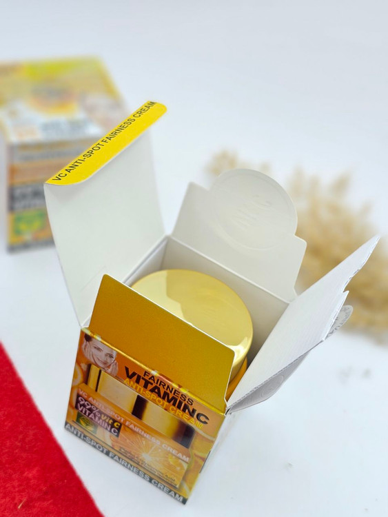 کرم ضد لک و روشن کننده VC