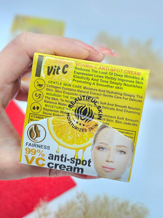 کرم ضد لک و روشن کننده VC