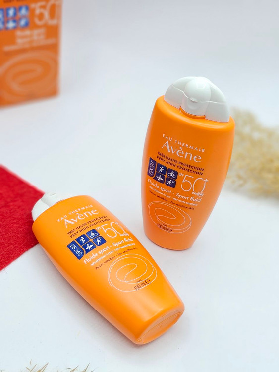 ضد آفتاب بی رنگ