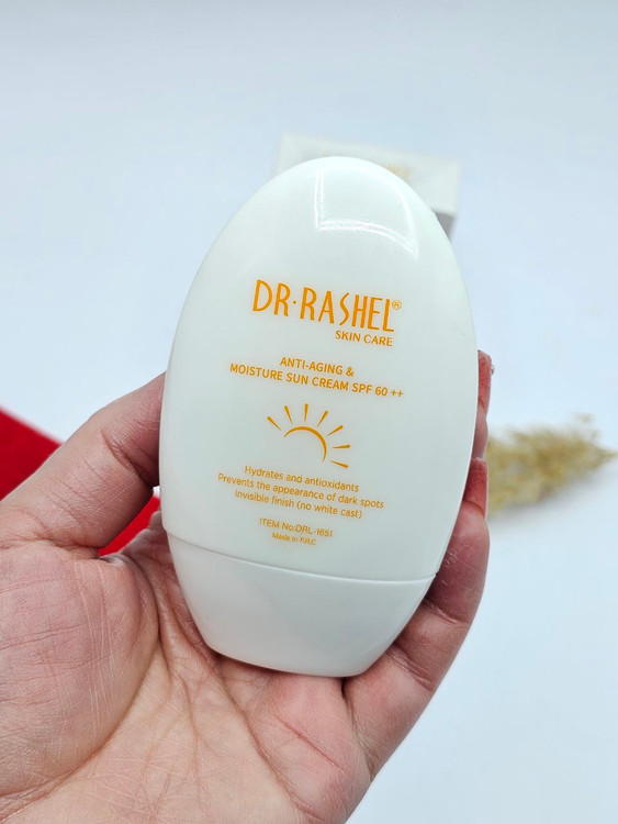 ضد آفتاب بی رنگ SPF 60 با ماندگاری ۲۴ ساعته
