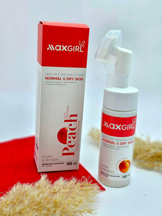 فوم شستشوی براش دار مکس گرل