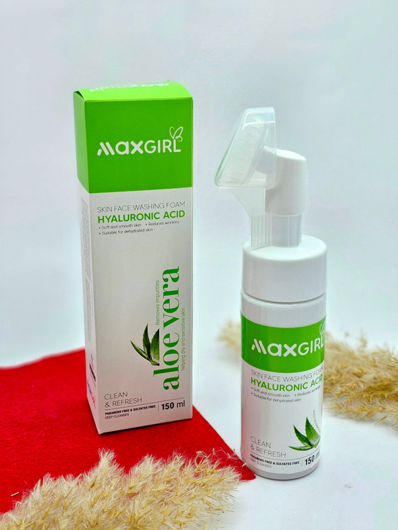 فوم شستشوی براش دار مکس گرل