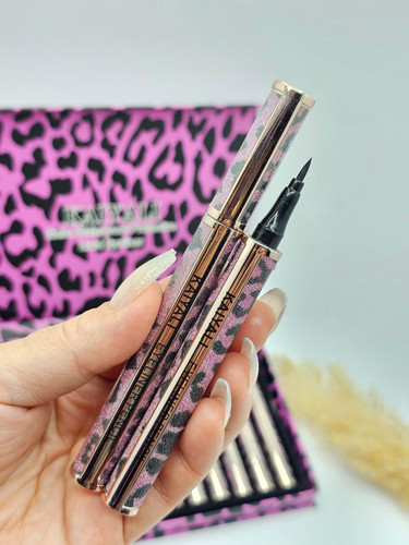 خط چشم ماژیکی سلطنتی کایلی مدل پلنگی