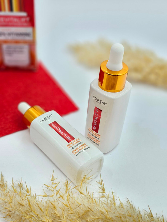 سرم روشنکننده صورت با ۱۲٪ ویتامین C