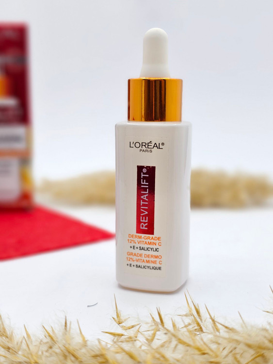 سرم روشنکننده صورت با ۱۲٪ ویتامین C